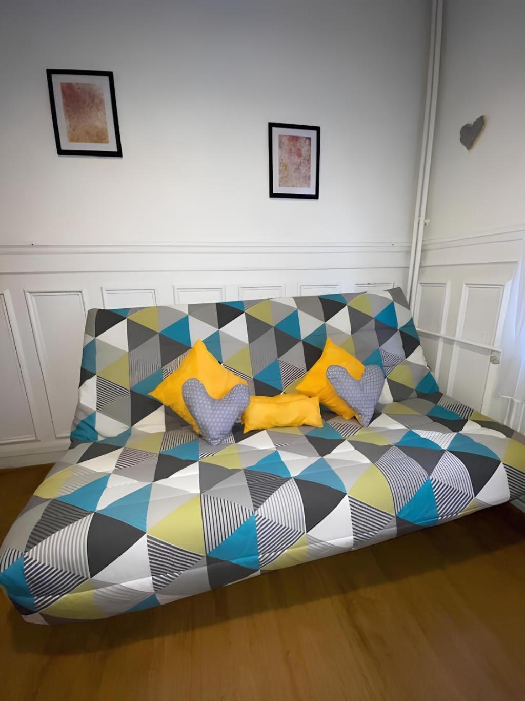 Petit Descamps Apartment Rouen Bagian luar foto